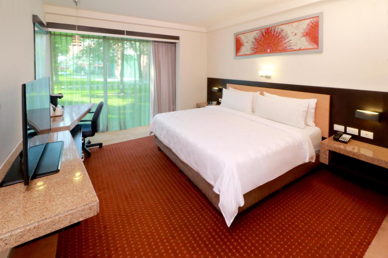 Holiday Inn San Luis Potosi-Quijote By Ihg Bagian luar foto